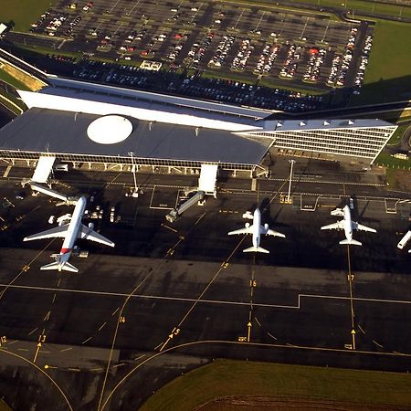 Ibis Budget Lille Lesquin Aeroport Εξωτερικό φωτογραφία